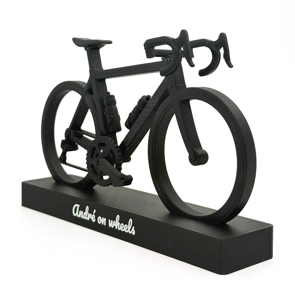 Canyon racefiets cadeau schuin van voren bekeken