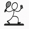 Stickyman Tennisspeler met zwarte bal en rechthoekig voetstuk van 1 cm