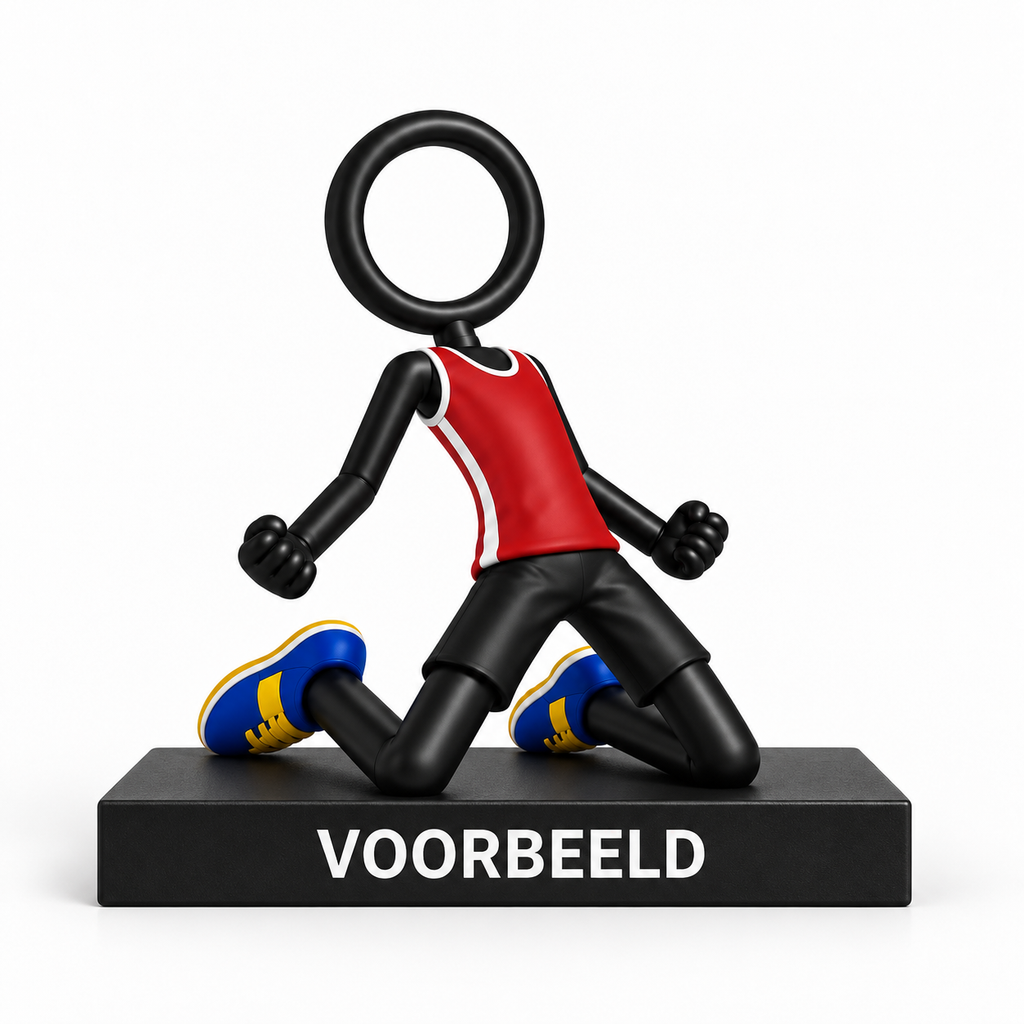 Full-colour Stickyman voetballer knieschuiver van 15 cm met 2 cm voetstuk en persoonlijke tekst